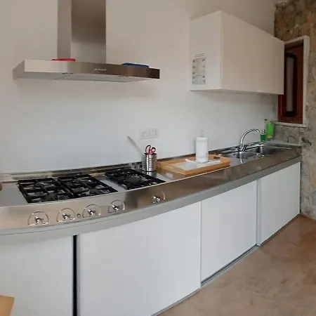 Lerici-zanego, La Casetta Nel Parco